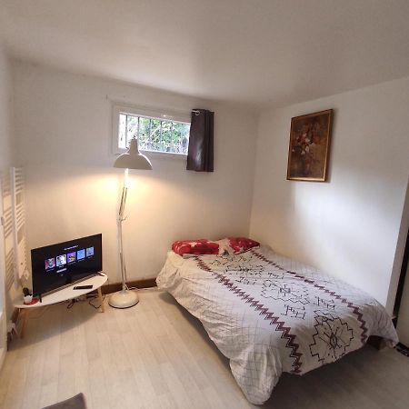 Studio Marjorie Indep. Dans Maison Particuliere Merignac  Luaran gambar